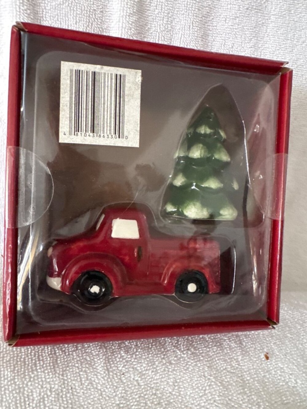 Salt & Pepper  Shakers Truck & Tree Ceramic Set Holiday Cottage NIB